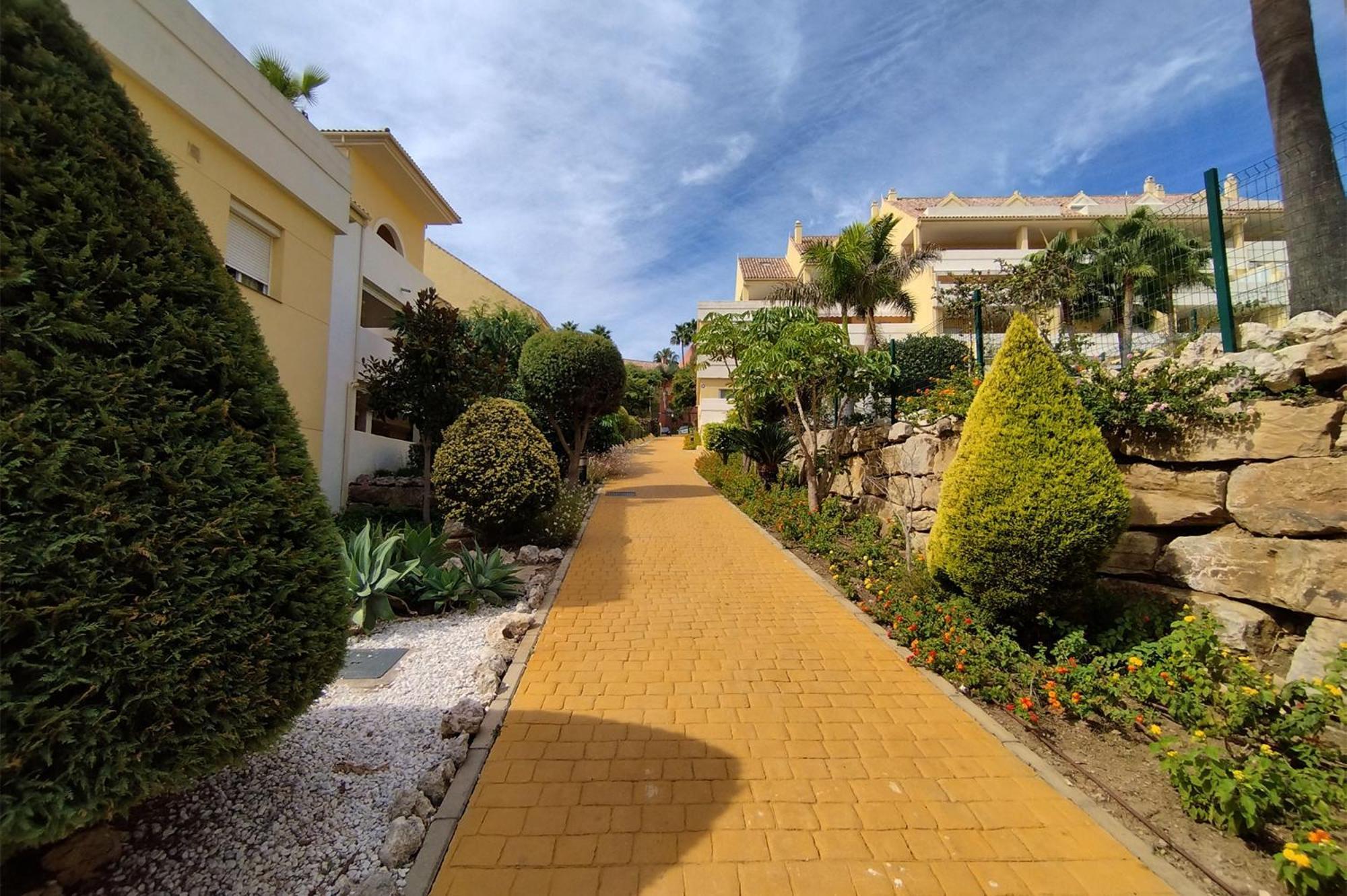 Apartamento Puertosol Estepona Exterior photo